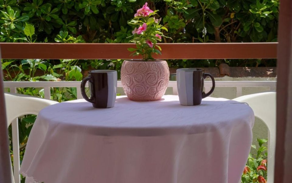 ξενοδοχειο αμαρυνθος